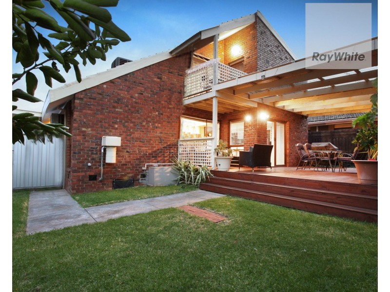 6 Thornleigh Place, Westmeadows VIC 3049