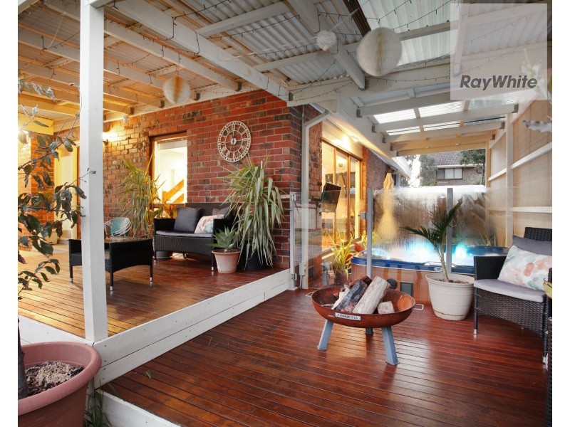 6 Thornleigh Place, Westmeadows VIC 3049