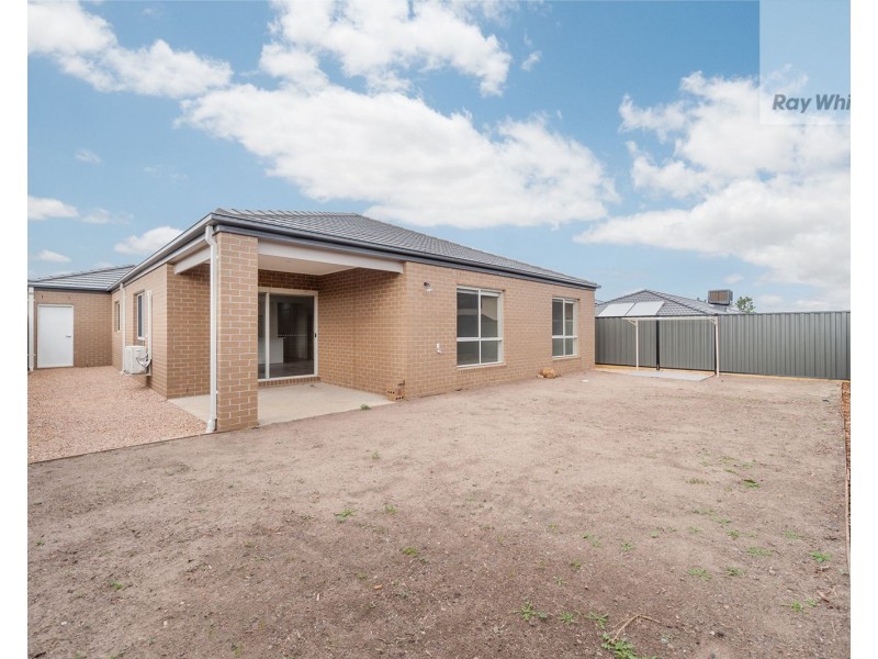 3 Fitzpatrick Circuit, Kalkallo VIC 3064