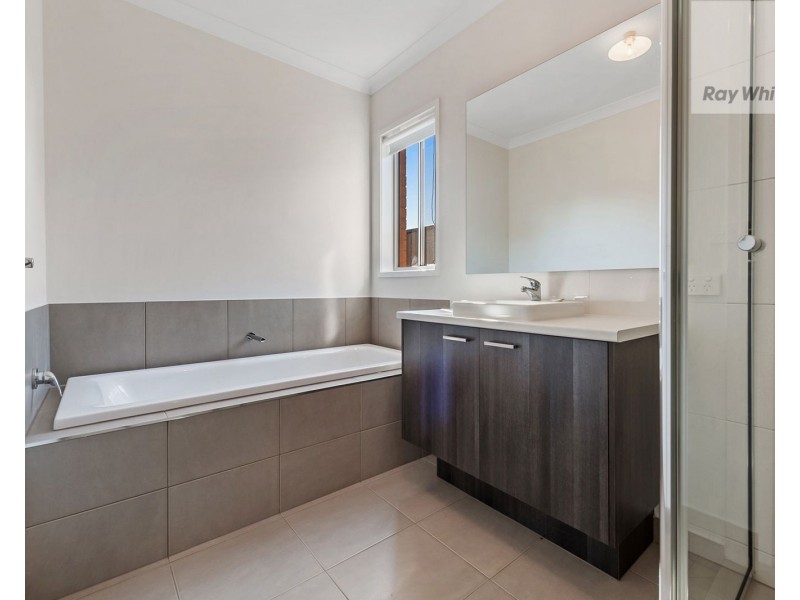 9 Toyon Road, Kalkallo VIC 3064