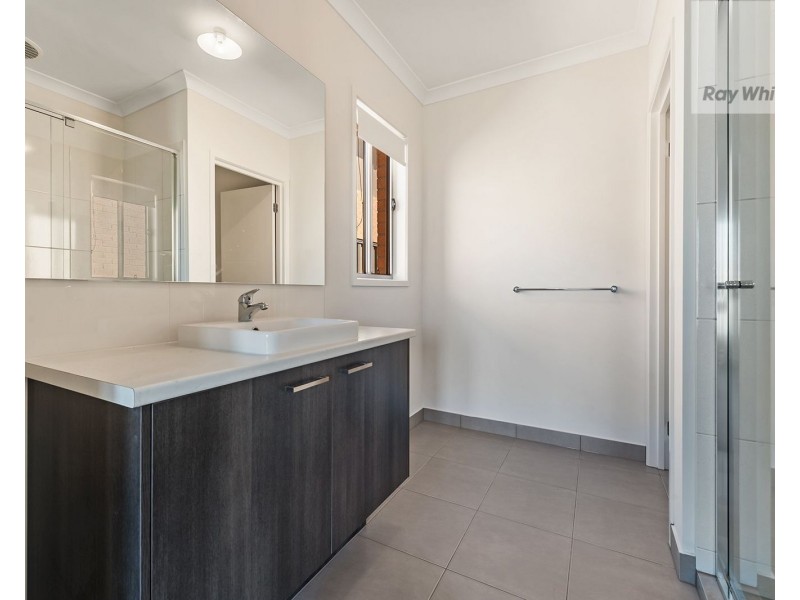 9 Toyon Road, Kalkallo VIC 3064