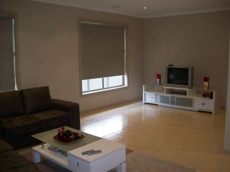 4 Wren Lane, Craigieburn VIC 3064