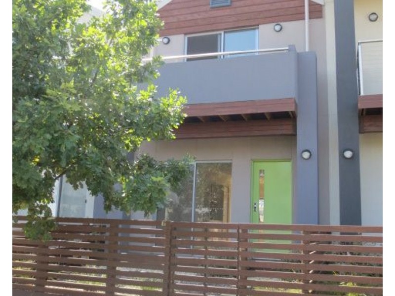 15/8 Moresby Court, Craigieburn VIC 3064