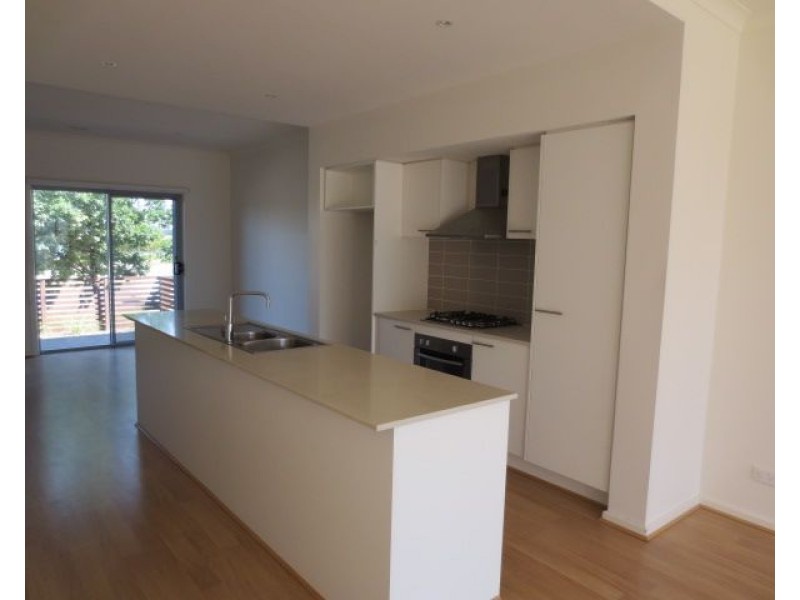 15/8 Moresby Court, Craigieburn VIC 3064