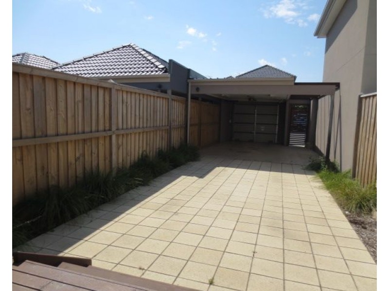 15/8 Moresby Court, Craigieburn VIC 3064