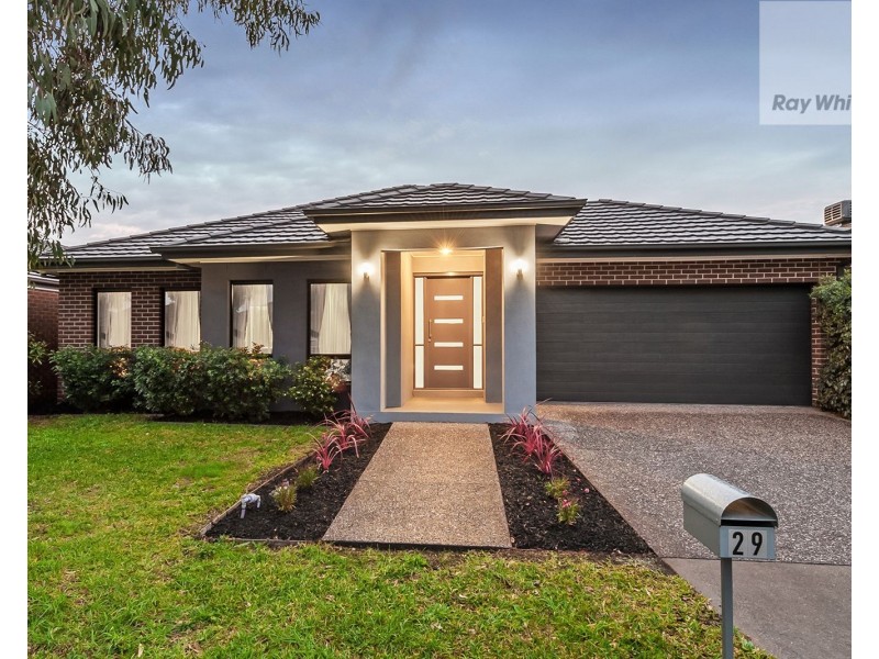 29 Conservation Drive, Craigieburn VIC 3064