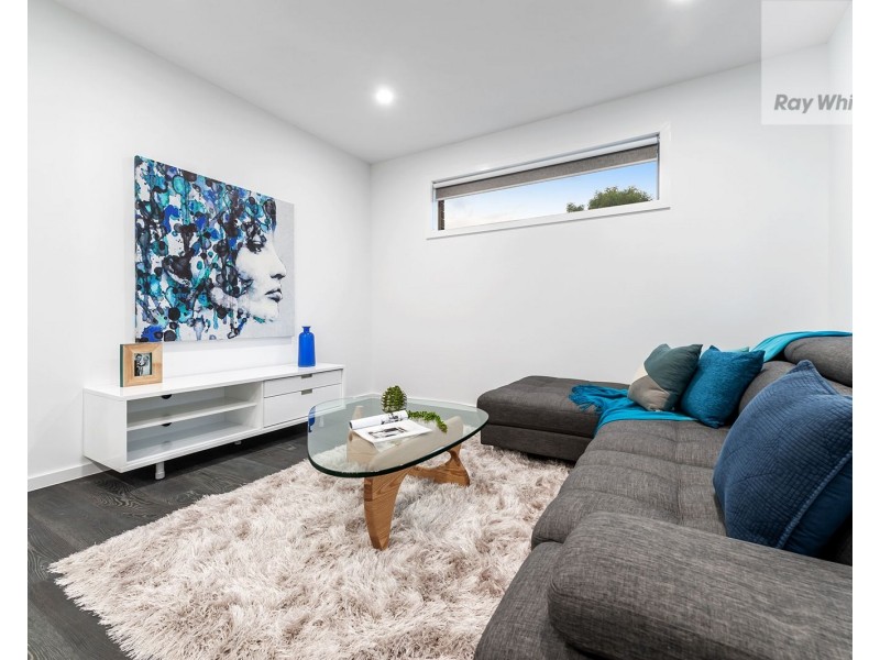 5 Freshwater Drive, Craigieburn VIC 3064
