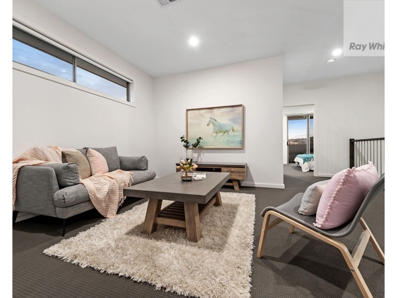 5 Freshwater Drive, Craigieburn VIC 3064