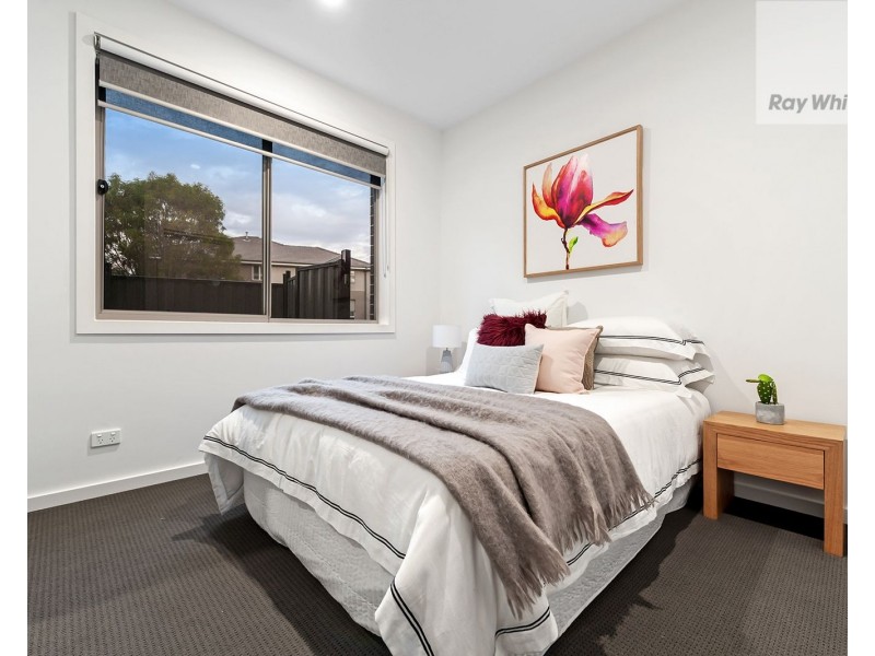 5 Freshwater Drive, Craigieburn VIC 3064