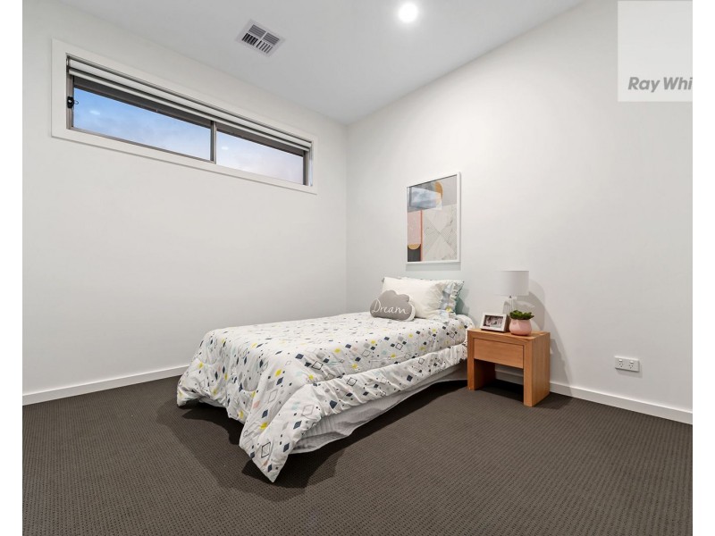 5 Freshwater Drive, Craigieburn VIC 3064