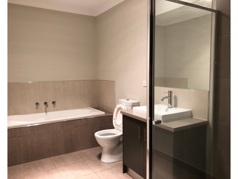 80B Royal Terrace, Craigieburn VIC 3064