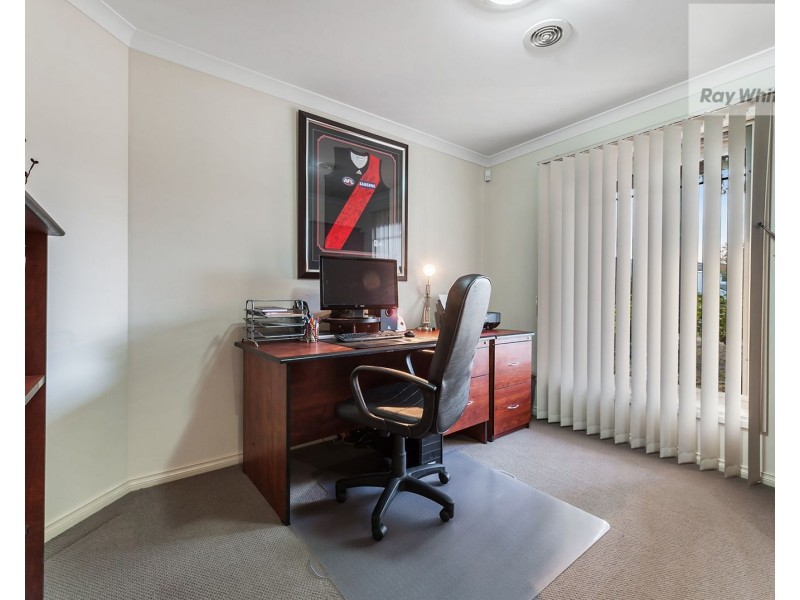 9 Serendip Crescent, Greenvale VIC 3059