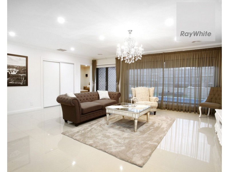 5 Mantua Drive, Greenvale VIC 3059