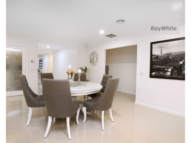 5 Mantua Drive, Greenvale VIC 3059