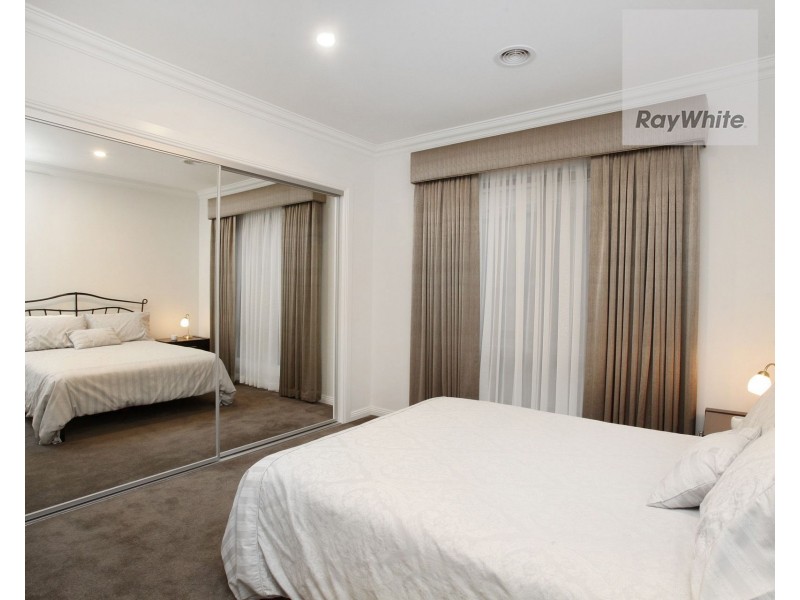 5 Mantua Drive, Greenvale VIC 3059