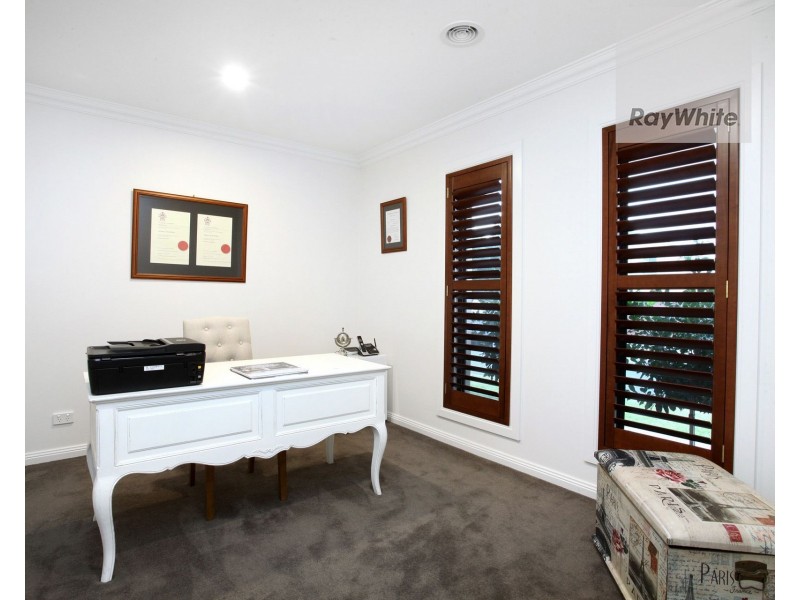 5 Mantua Drive, Greenvale VIC 3059