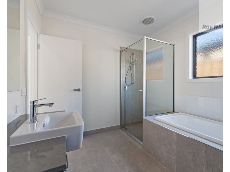 14 Mietta Terrace, Greenvale VIC 3059