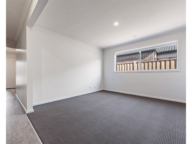 21 Stettler Boulevard, Mickleham VIC 3064