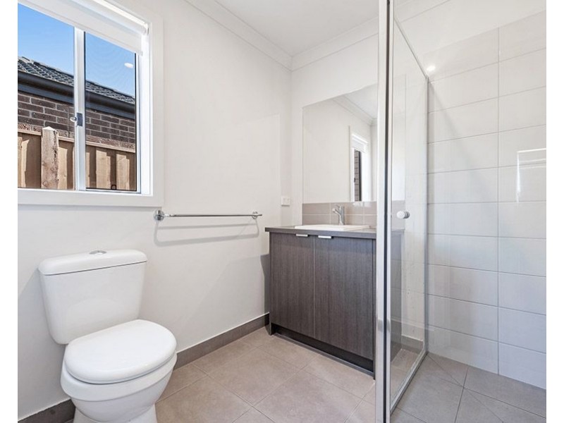 21 Stettler Boulevard, Mickleham VIC 3064