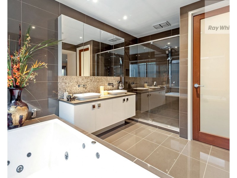 20 Baronial Way, Craigieburn VIC 3064