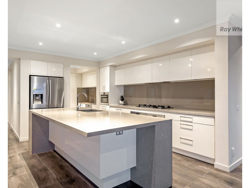 20 Baronial Way, Craigieburn VIC 3064