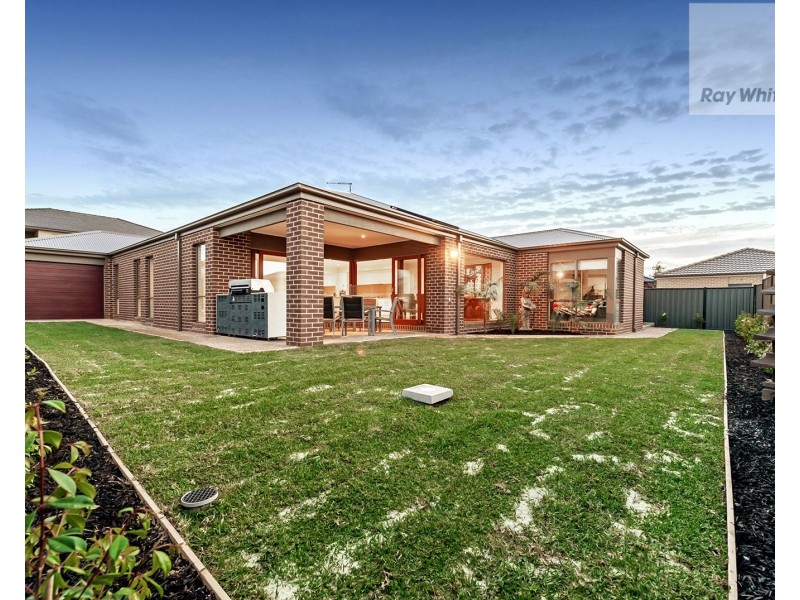 20 Baronial Way, Craigieburn VIC 3064