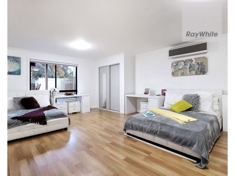 15 Lancaster Court, Greenvale VIC 3059