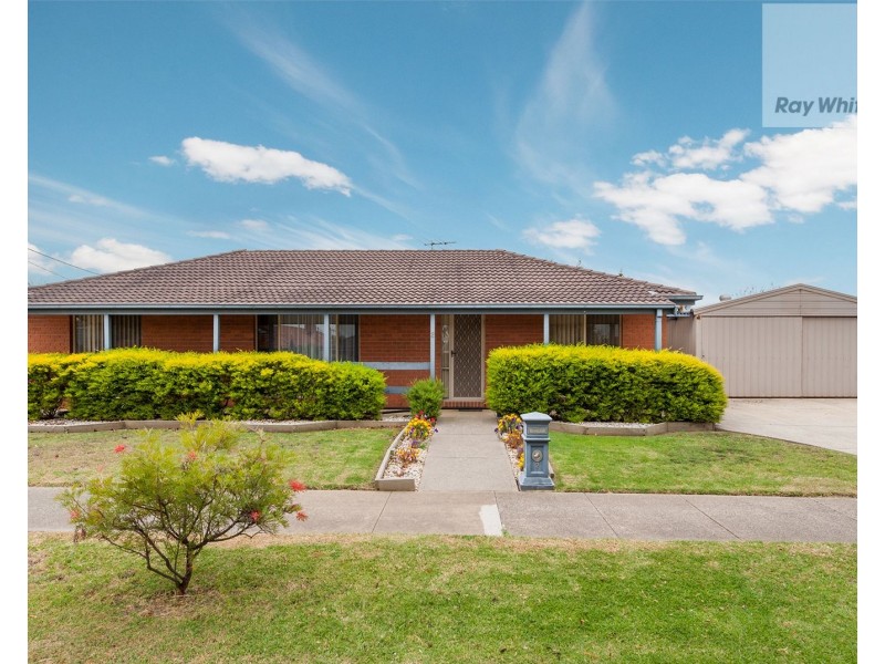 2 Yatton Place, Craigieburn VIC 3064
