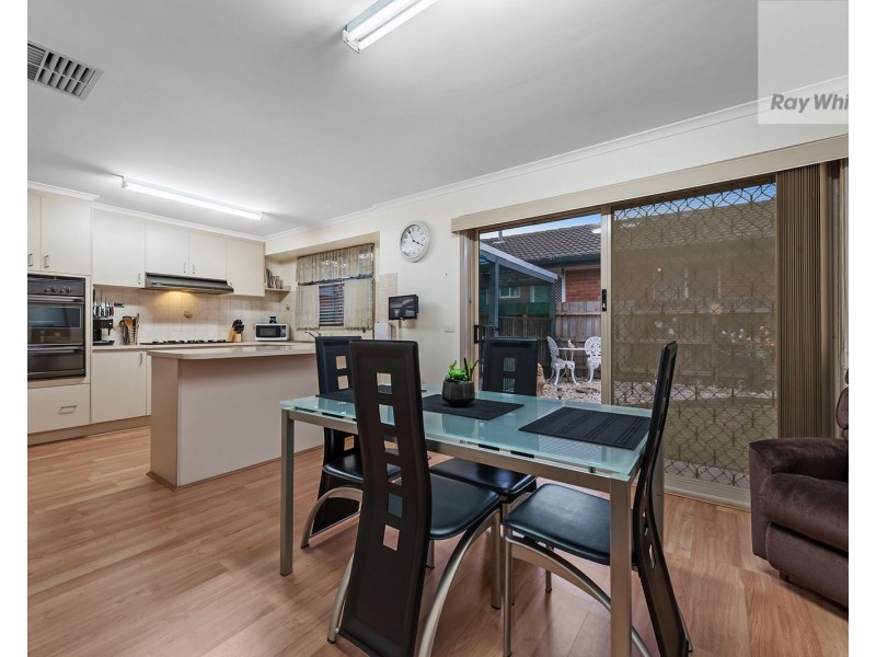 2 Yatton Place, Craigieburn VIC 3064