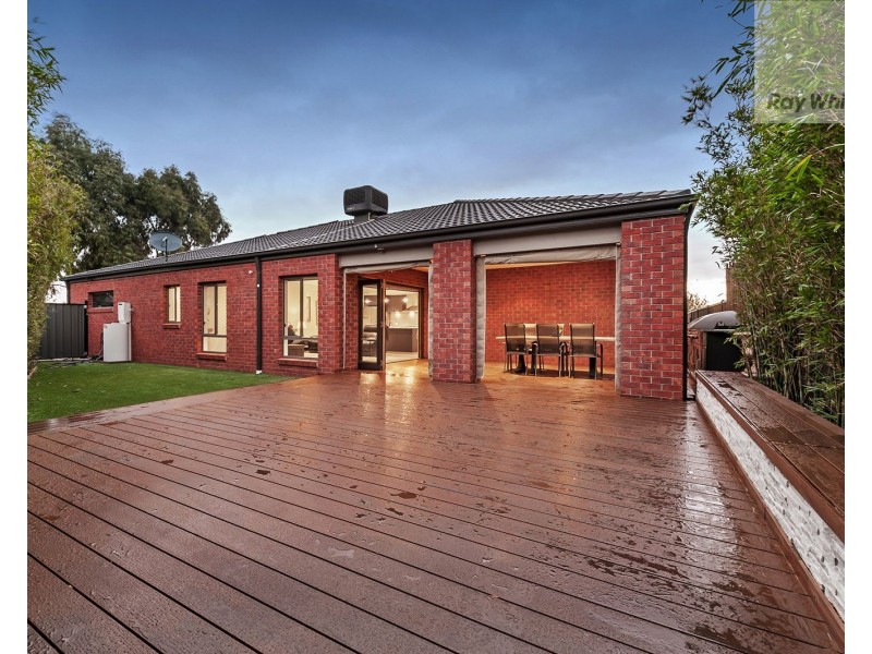 15 Eveline Street, Craigieburn VIC 3064