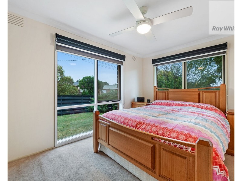 4 Eastgate Road, Craigieburn VIC 3064