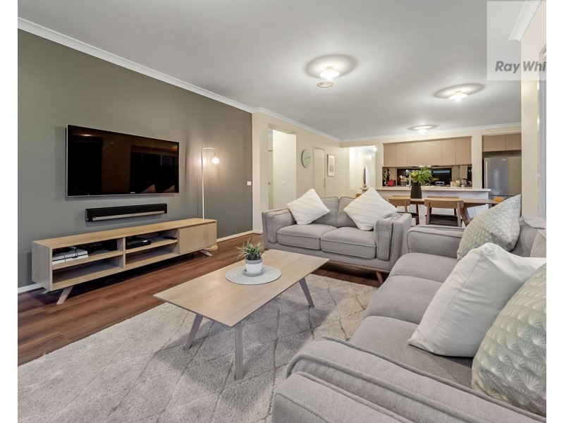 4 Mountleigh Circuit, Craigieburn VIC 3064