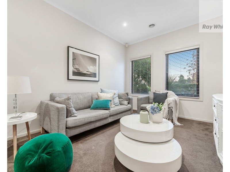 5 Osprey Place, Craigieburn VIC 3064