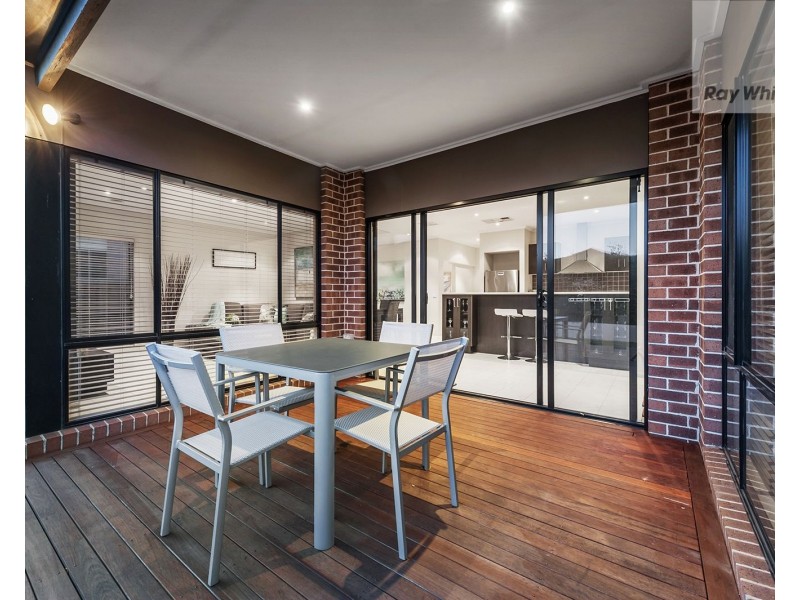 5 Osprey Place, Craigieburn VIC 3064