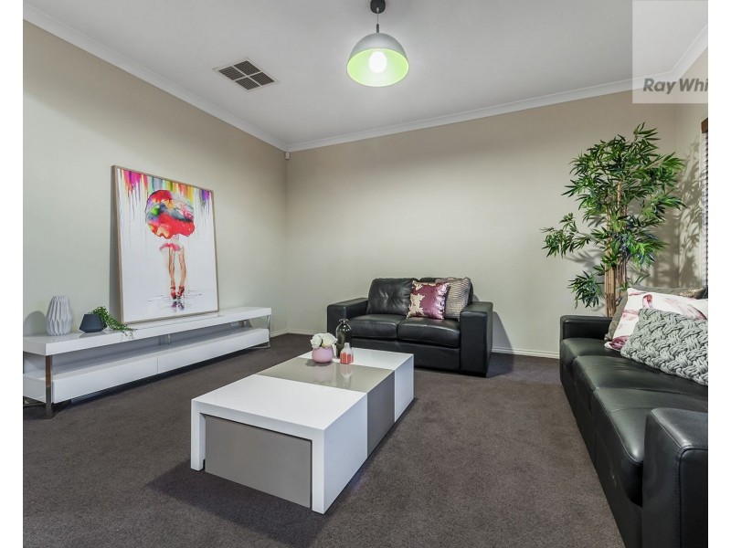 3 Bottlebrush Road, Craigieburn VIC 3064
