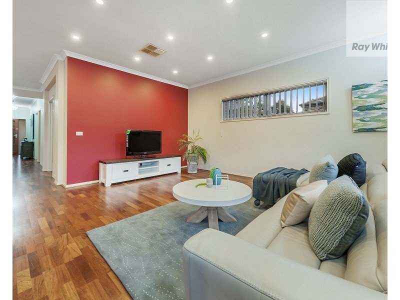3 Bottlebrush Road, Craigieburn VIC 3064