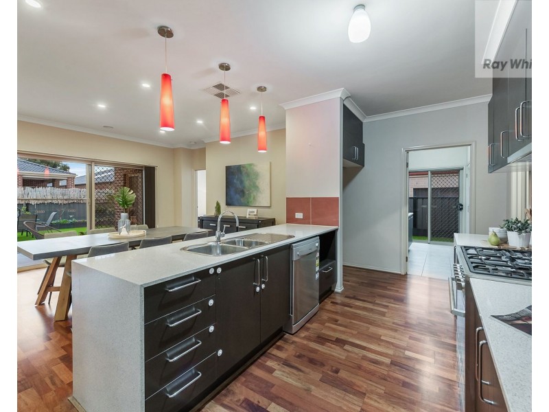 3 Bottlebrush Road, Craigieburn VIC 3064