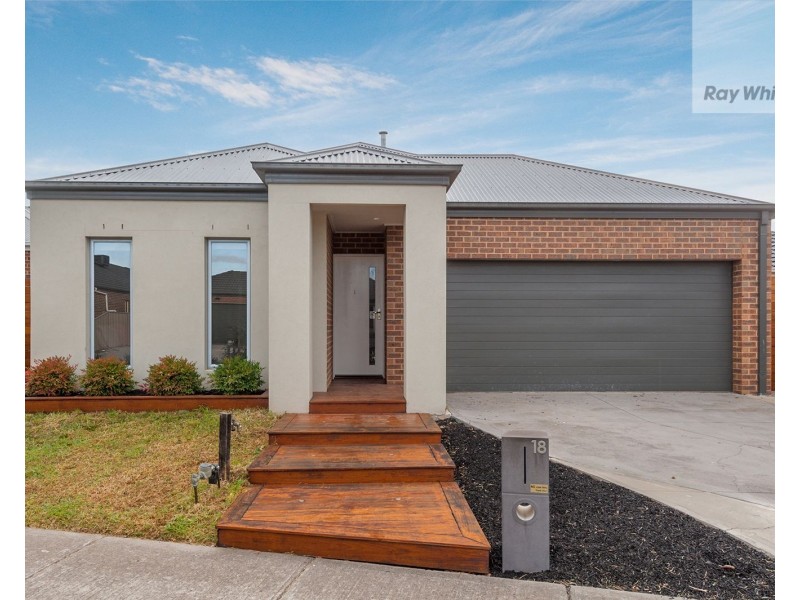 18 Healesville Loop, Craigieburn VIC 3064