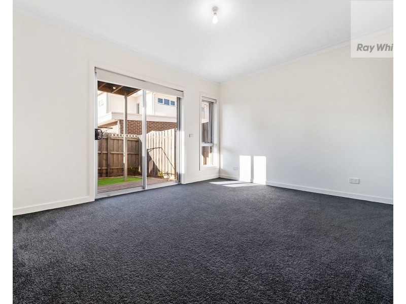 6 Jarrah Place, Craigieburn VIC 3064
