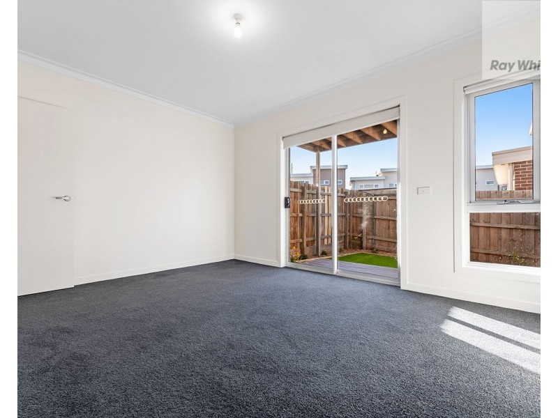6 Jarrah Place, Craigieburn VIC 3064