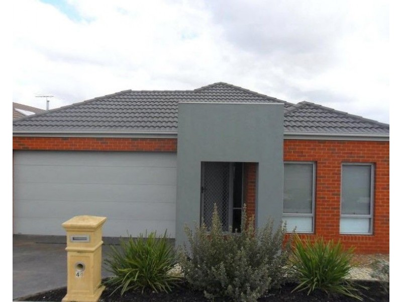 44 Balyang Way, Craigieburn VIC 3064