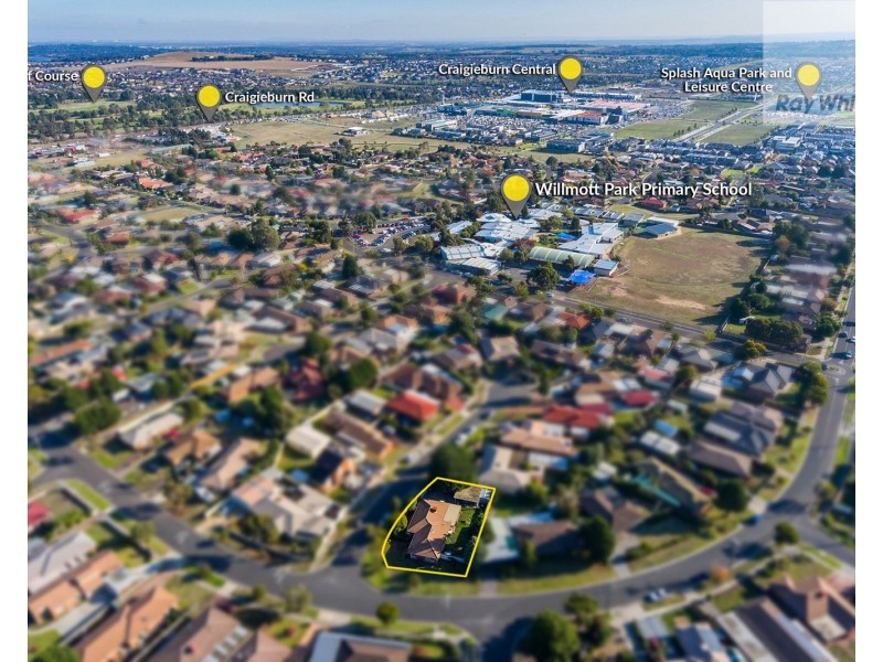 27 Banbury Crescent, Craigieburn VIC 3064