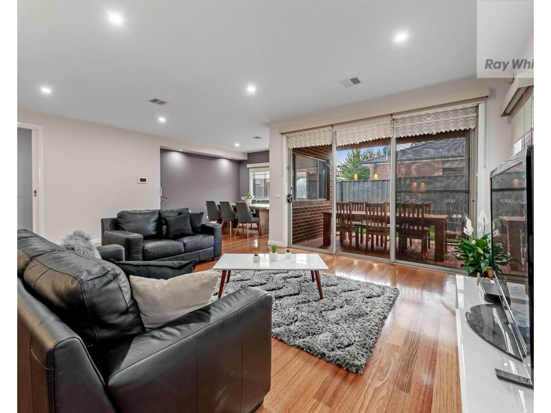 3 Pearce Way, Craigieburn VIC 3064