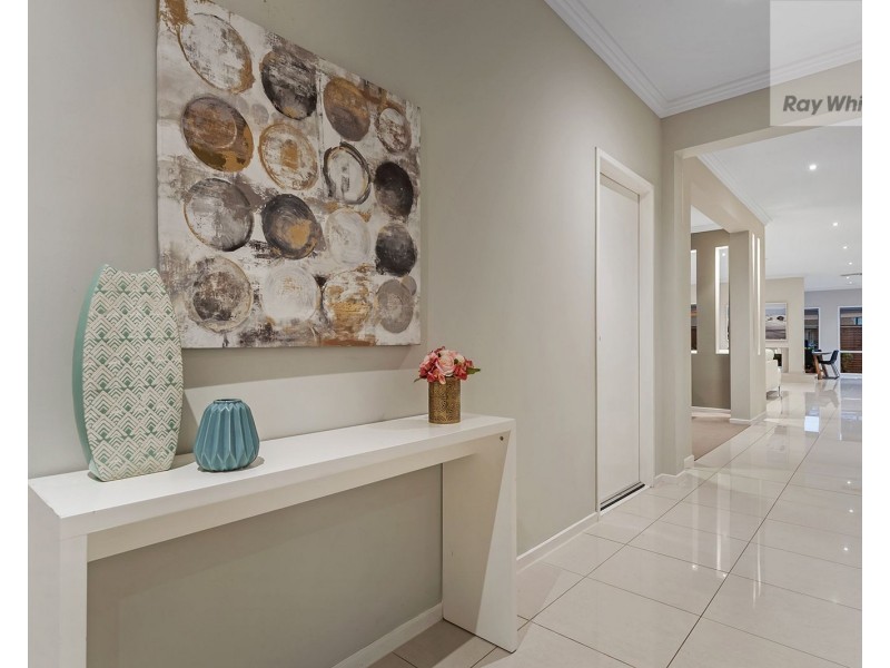 25 Hedges Street, Craigieburn VIC 3064