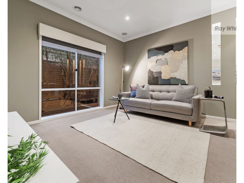 25 Hedges Street, Craigieburn VIC 3064