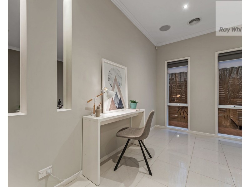 25 Hedges Street, Craigieburn VIC 3064