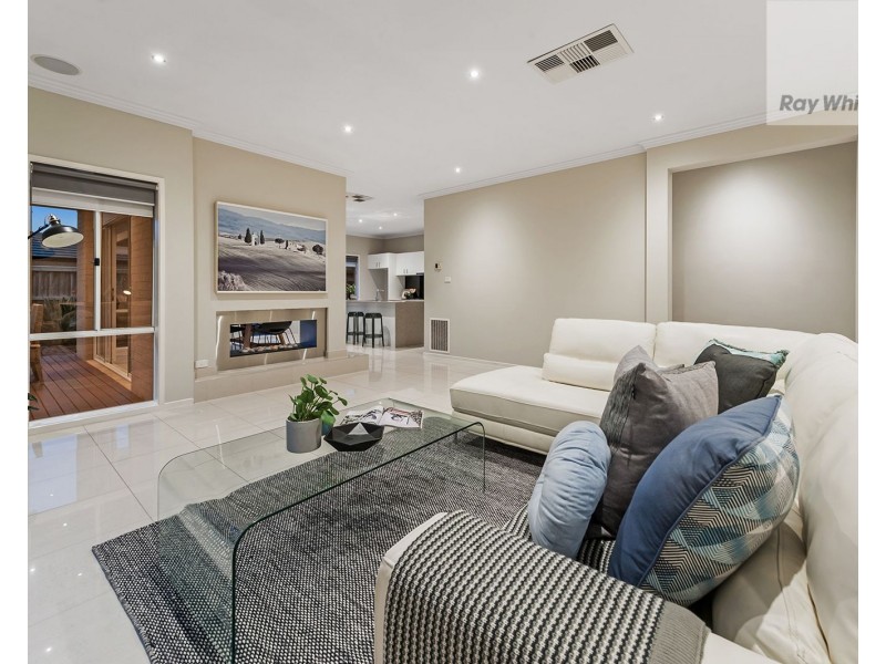 25 Hedges Street, Craigieburn VIC 3064