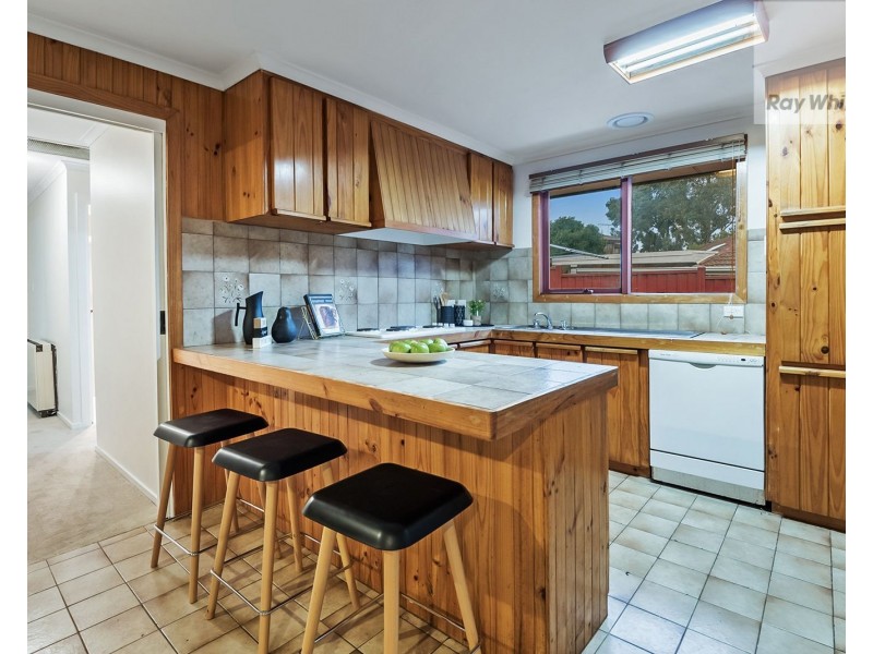 2 Enfield Place, Craigieburn VIC 3064