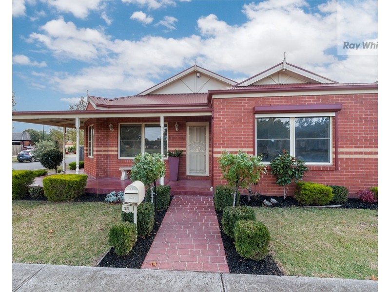 35 Bellfield Drive, Craigieburn VIC 3064