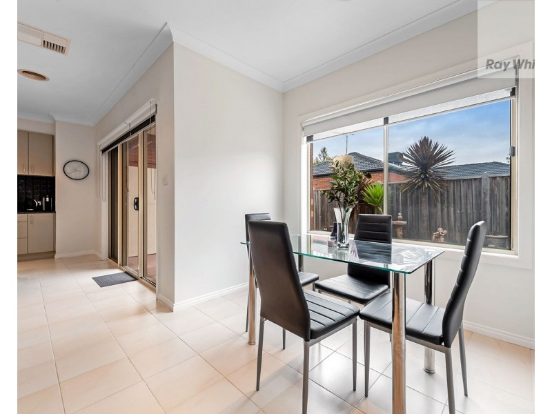 35 Bellfield Drive, Craigieburn VIC 3064